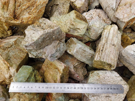 Beryl Rough Rock - 2kg