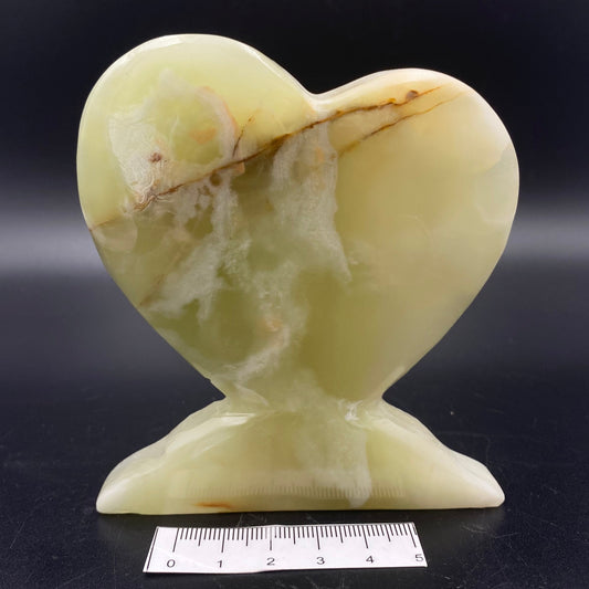 Green Onyx Heart Stand