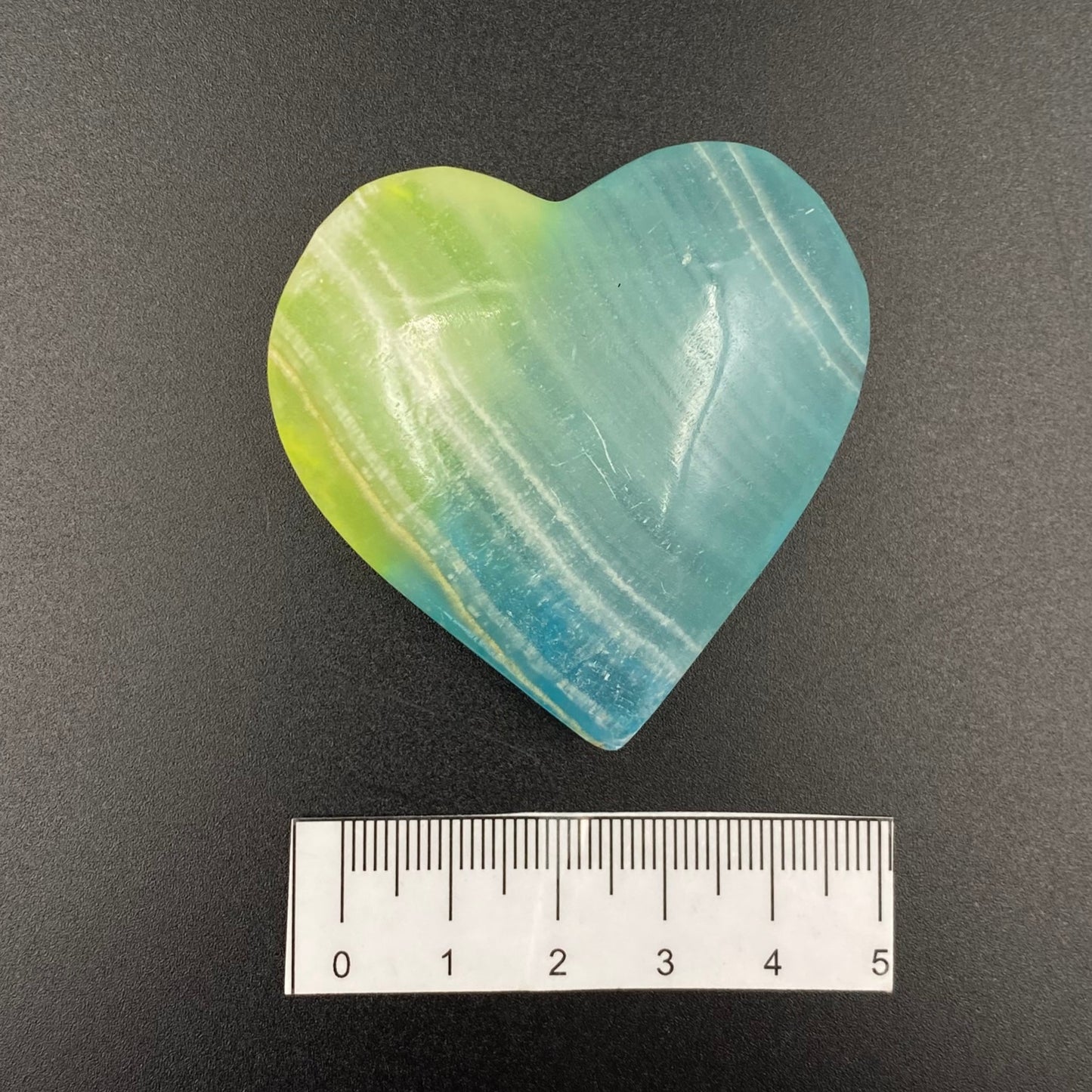 Dyed Onyx Heart